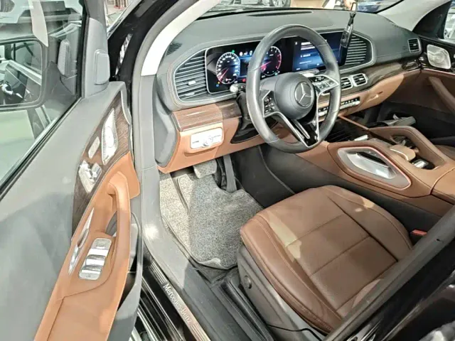 Mercedes-Benz GLE-Class — Фото автомобиля 15