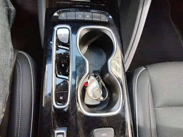 Buick Envision Plus — Фото автомобиля 15