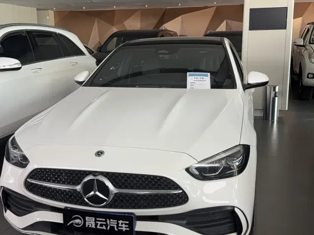 Mercedes-Benz C-Class — Фото автомобиля 10