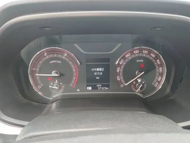 Maxus T70 — Фото автомобиля 11