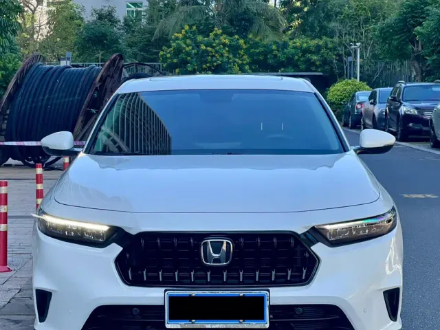 Honda Inspire — Фото автомобиля 2