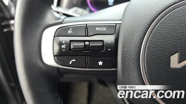 Kia Sportage Sportage 5-е поколение Бензин 1.6 турбо 2WD — Фото автомобиля 20