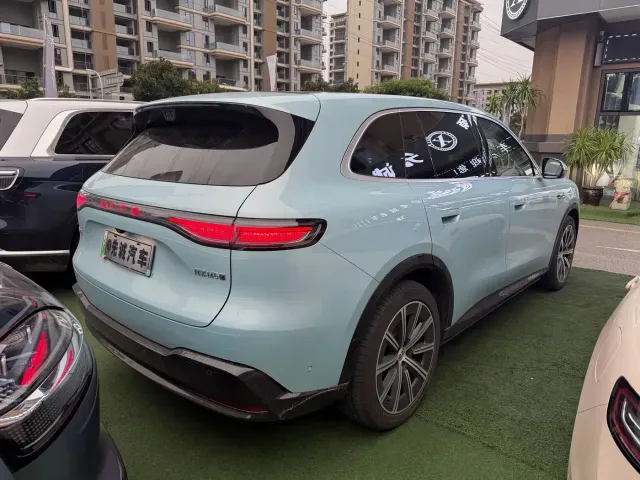 AITO Wenjie AITO M6 — Фото автомобиля 4