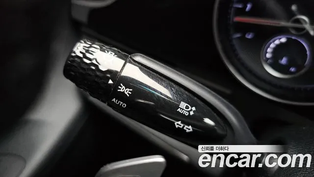 Hyundai Grandeur Grandeur (New) — Фото автомобиля 23