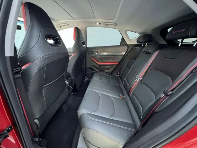 Geely Emgrand S — Фото автомобиля 13