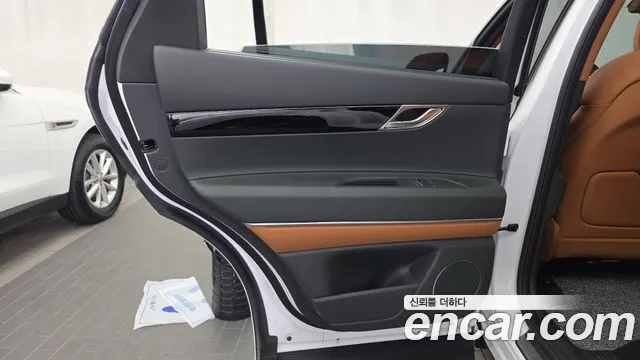 Genesis GV80 — Фото автомобиля 14