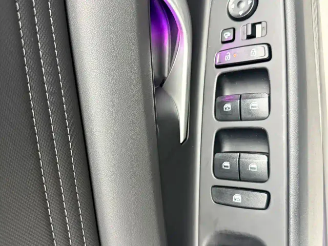 Hyundai Elantra — Фото автомобиля 14