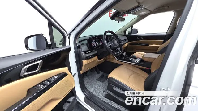 Kia Carnival Generation 4 — Фото автомобиля 14
