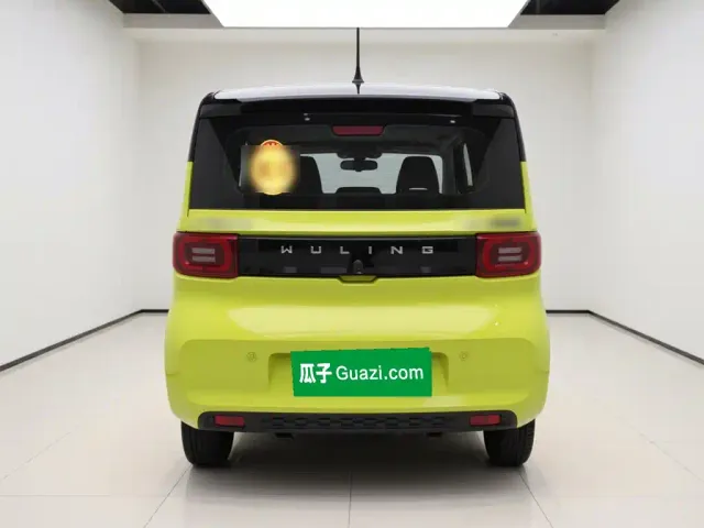 Wuling Hongguang Mini EV — Фото автомобиля 3