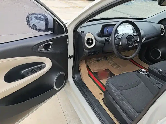 Wuling Bingo — Фото автомобиля 15