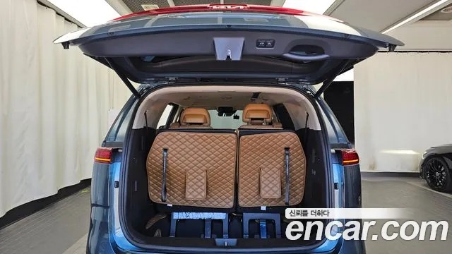 Kia Carnival 4th Gen — Фото автомобиля 24