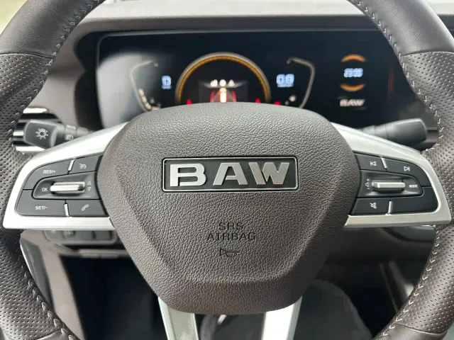 BAW (Beijing Automobile Works) Ruisheng Ace M7 2023 2.0L Auto Long Wheelbase Innovation 7-seater — Фото автомобиля 12