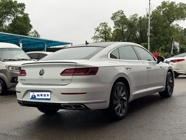 Volkswagen CC — Фото автомобиля 6