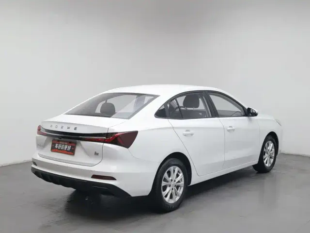 Roewe i5 — Фото автомобиля 2