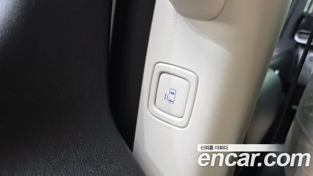 Hyundai Staria — Фото автомобиля 19