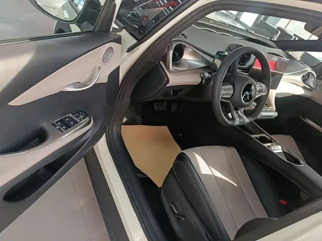 BYD Dolphin — Фото автомобиля 15