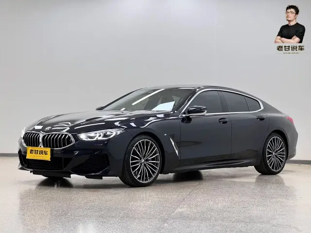BMW 8 Series — Фото автомобиля 2