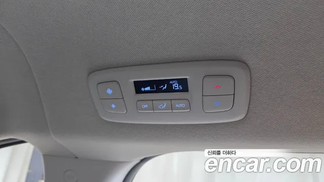 Hyundai Staria Staria 4WD Tourer 9 мест — Фото автомобиля 20