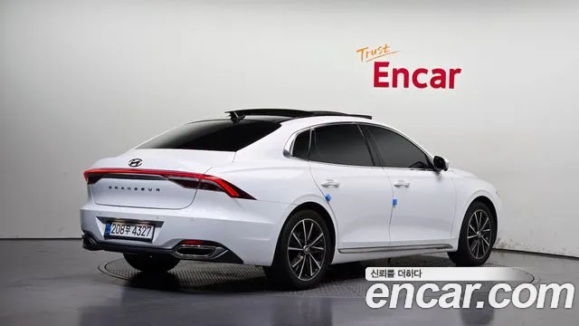 Hyundai Grandeur New — Фото автомобиля 2