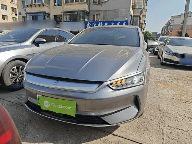 BYD Qin PLUS — Фото автомобиля 2