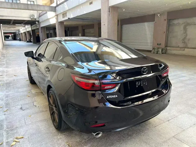 Mazda Atenza — Фото автомобиля 3