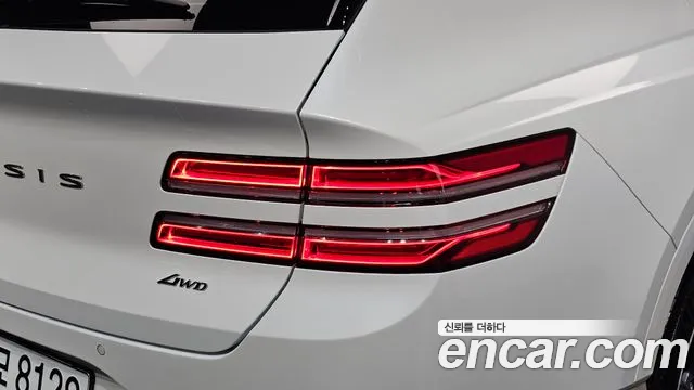 Genesis GV80 — Фото автомобиля 8