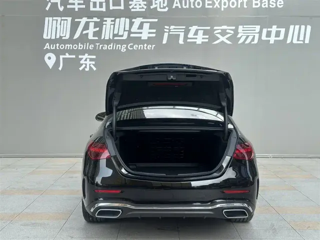 Mercedes-Benz C-Class — Фото автомобиля 14