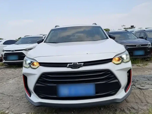 Chevrolet Orlando — Фото автомобиля 2