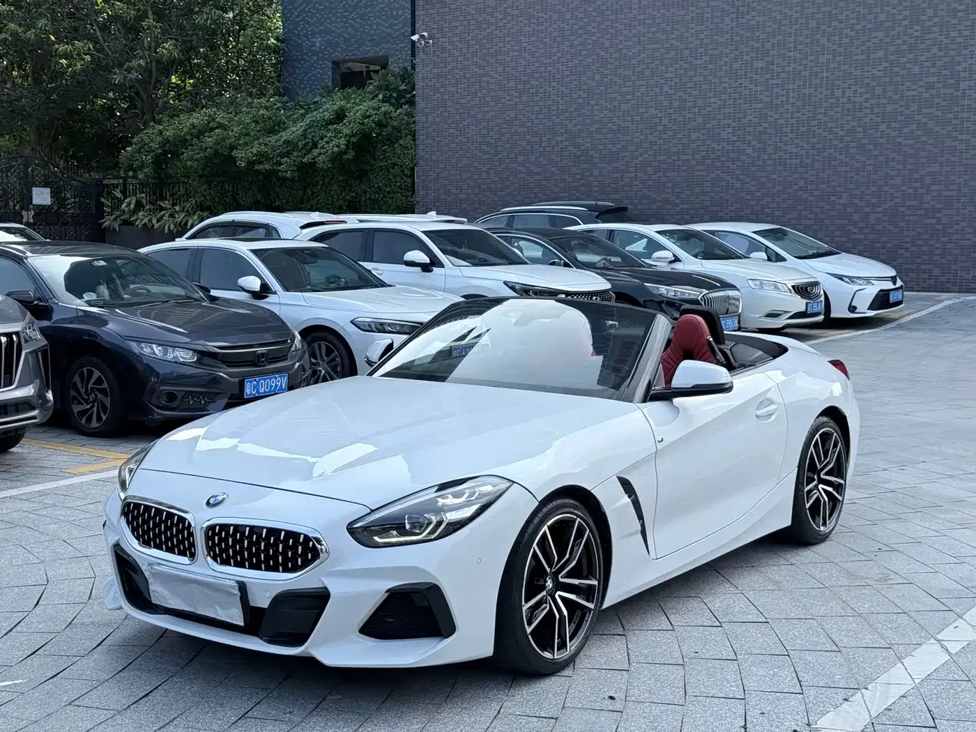 Фотография автомобиля — BMW Z4