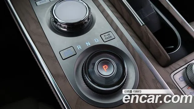Genesis GV80 2.5T Бензин 2WD — Фото автомобиля 9