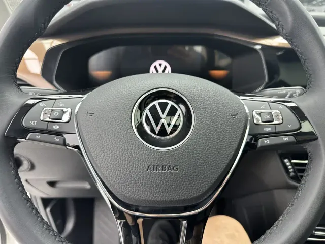 Volkswagen Tharu — Фото автомобиля 14