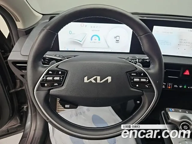 Kia EV6 — Фото автомобиля 9