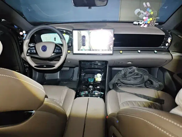 BYD Han — Фото автомобиля 10