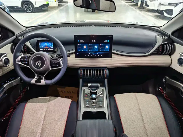 BYD Yuan PLUS — Фото автомобиля 17
