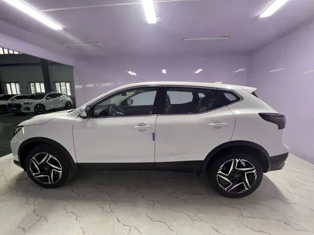 Nissan Qashqai — Фото автомобиля 7
