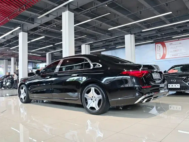 Mercedes-Benz Maybach S-Class 2024 Facelift S 480 4MATIC — Фото автомобиля 11