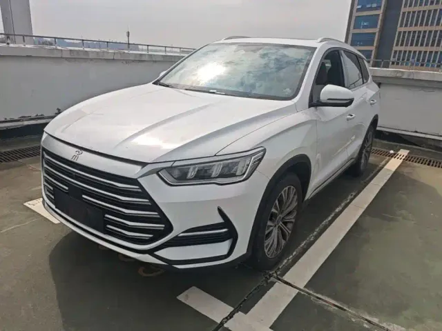 Фотография автомобиля — BYD Song Pro