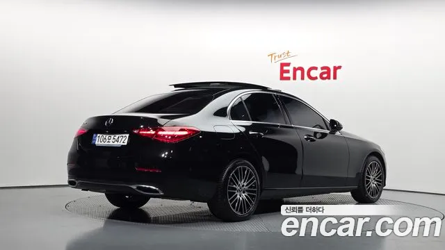 Mercedes-Benz C-Class — Фото автомобиля 2