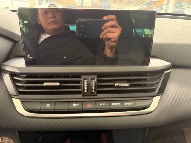 Dongfeng Yixuan GS — Фото автомобиля 7