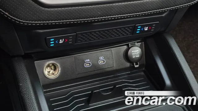 KG_Mobility_Ssangyong Rexton Новый Rexton Sport Дизель 2.2 4WD — Фото автомобиля 17