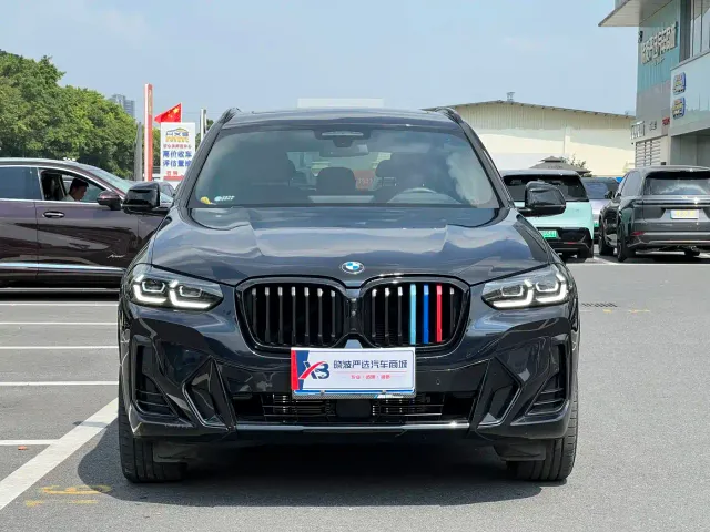 BMW X3 — Фото автомобиля 3