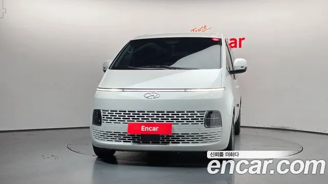 Hyundai Staria — Фото автомобиля 3