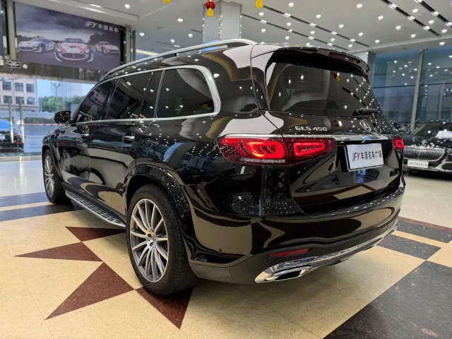 Mercedes-Benz GLS-Class — Фото автомобиля 29