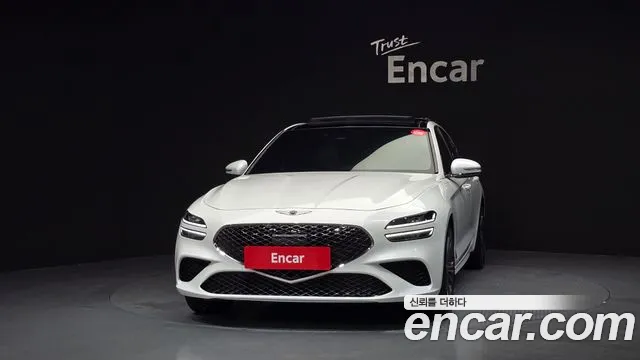 Genesis G70 Новый G70 Бензин 2.5T 2WD — Фото автомобиля 3