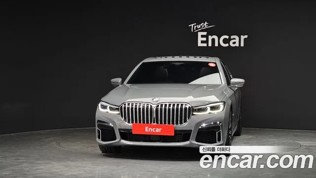 BMW 7 Series — Фото автомобиля 3