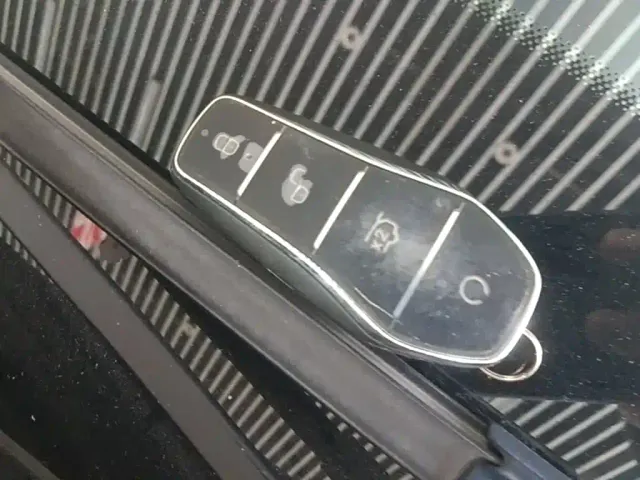 BYD Song L DM-i — Фото автомобиля 8