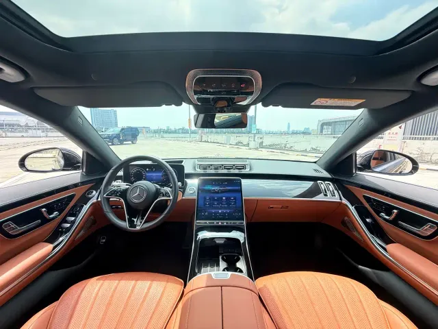 Mercedes-Benz S-Class — Фото автомобиля 8