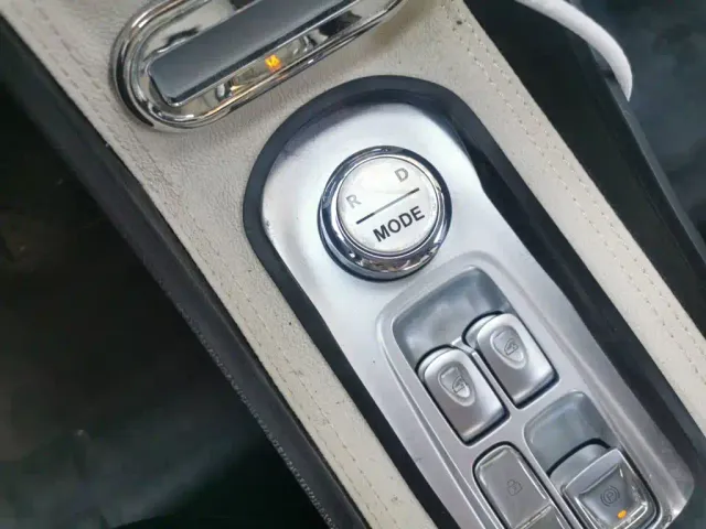 Changan Lumin — Фото автомобиля 10