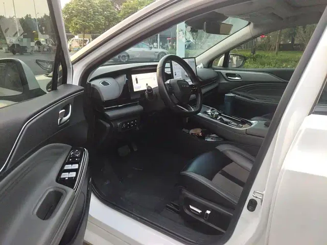 GAC Aion S Plus — Фото автомобиля 13