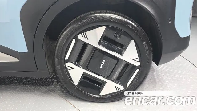 Kia EV3 — Фото автомобиля 6